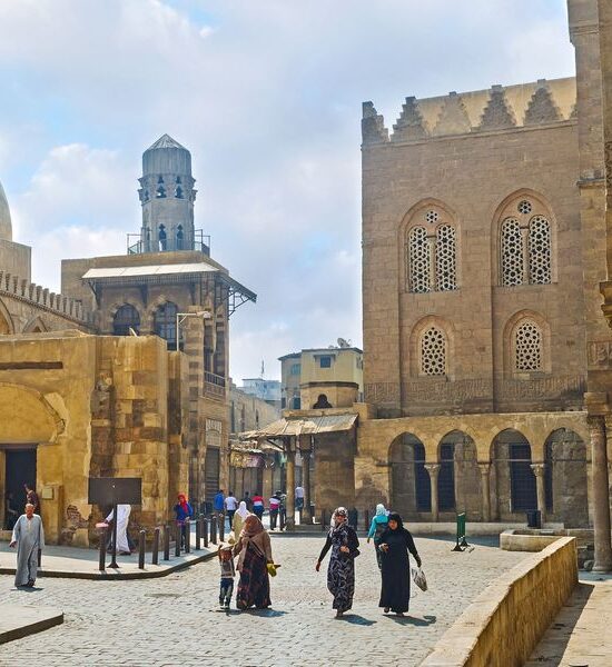 Tour To Egyptian Museum & Al-Muizz Street and Old Cairo